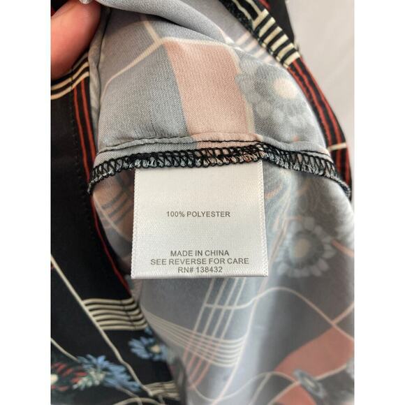 Modcloth At First Sight Sleeveless Blouse size xs - Picture 6 of 9